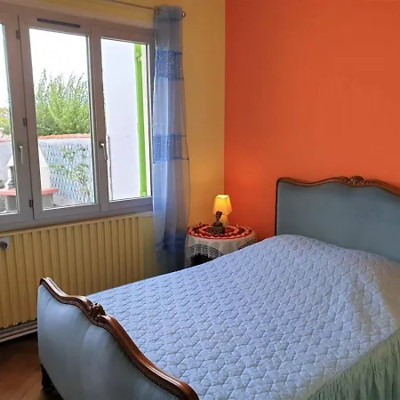 Maison Royan, 3 Pieces, 4 Personnes - Fr-1-305-1483 בית נופש